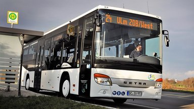 Mit dem Setra zum neuen ICE-Bahnhof