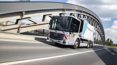 Finale Testphase vor Serienstart: Mercedes-Benz eEconic beweist sich in der Kundenerprobung im Rhein-Main-Gebiet