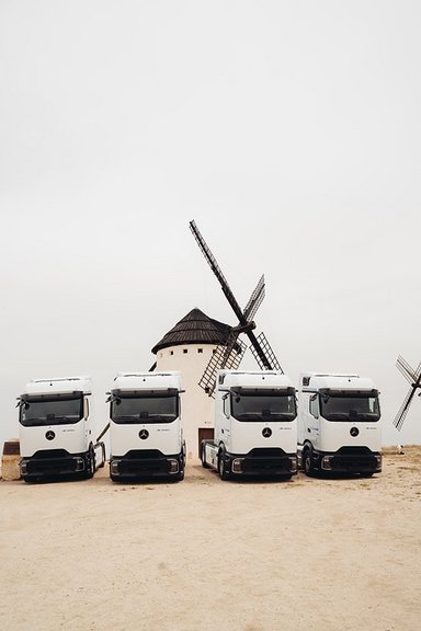 43-fache Power: A.M.A. aus Spanien setzt auf den neuen Mercedes-Benz Actros L ProCabin