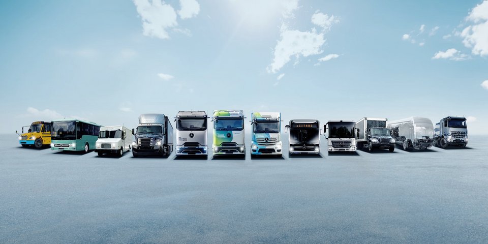 Daimler Truck Family Shot - Future Range emissionsfreie Fahrzeuge