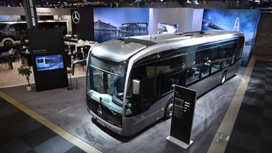 Heute ankommen. An Morgen denken: Daimler Buses leistet Beitrag zu verantwortungsvollem öffentlichen Personennahverkehr