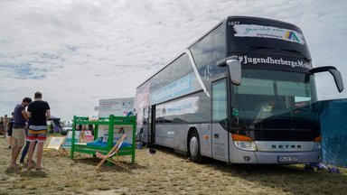 Setra als rollende Jugendherberge