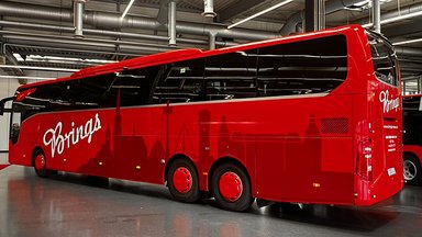 First deliveries of the evolved Mercedes-Benz Tourismo – two impressive high-deckers for Brings Reisen