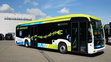 Spitzentechnik für Spitzenbetrieb: Egenberger übernimmt zwei Mercedes-Benz eCitaro