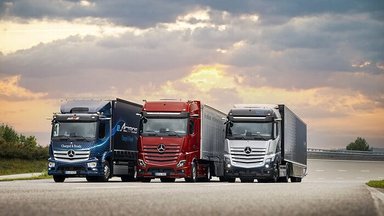 Efficiently and sustainably into the future: At “Shaping the Now and Next”, Mercedes-Benz Trucks will be presenting solutions for road haulage that is both economically efficient and CO2-neutral
