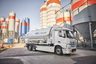 Progress report from Mercedes-Benz Trucks: eActros electric truck successfully tested by customers for over a year