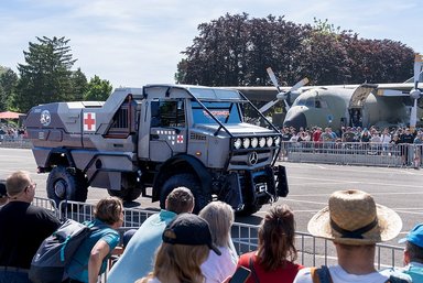 Mercedes-Benz Trucks Classic begeistern beim Brazzeltag 2025 – Technikgeschichte zum Anfassen und Mitfahren