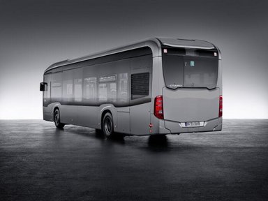 Mercedes-Benz eCitaro with all-electric drive