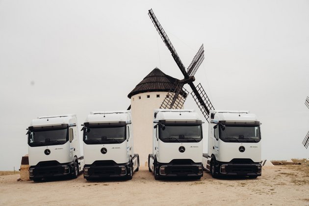 43 times the power: A.M.A. from Spain relies on the new Mercedes-Benz Actros L ProCabin