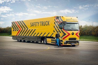 Mercedes-Benz Safety Truck