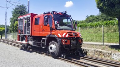 Mercedes-Benz präsentiert den Unimog auf der InnoTrans 2018: Der Unimog im 2-Wege-Einsatz: 