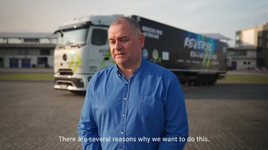 Mercedes-Benz Trucks wins GUINNESS WORLD RECORDS™ title with eActros 600