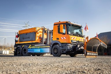 Innovative Fahrzeuglösungen für den kommunalen Einsatz: Mercedes-Benz Special Trucks auf der Demopark 2025 mit Unimog, Arocs und eActros