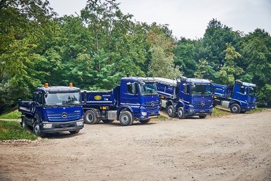 Mercedes-Benz Trucks: Baupower auf jedem Terrain