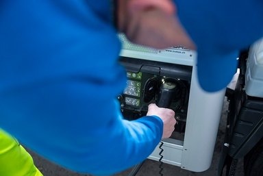 Daimler Truck brand FUSO: eCanter electrifies fleet of Swiss transport and waste disposal company TIT Imhof