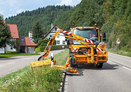 Unimog Showcases Year-Round Solutions for Municipal and Public Works Applications at GALABAU 2026