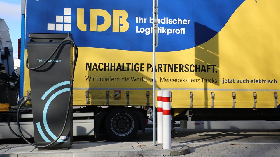 TruckCharge Ladesäule