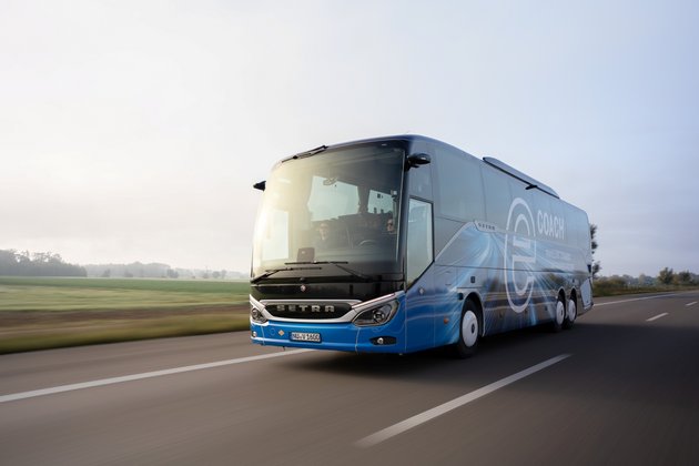 Daimler Buses and Partners Reach Important Milestone on the Road to the Electric Coach