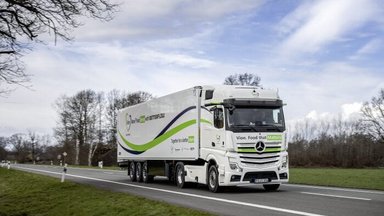 Gegenwind mit Wirkung – weniger Kraftstoff und CO2: Mercedes-Benz Trucks, die Vion Food Group, Schmitz Cargobull und Betterflow präsentieren hocheffizienten Sattelzug