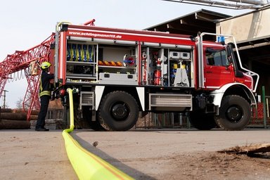 RETTmobil 2025: Mercedes-Benz Special Trucks presents Unimog TLF 3000 and Atego HLF 10