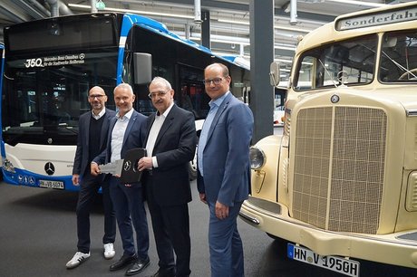350th Mercedes‑Benz city bus delivered to Heilbronn
