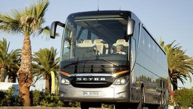 Daimler Buses: Sicherheit fährt vor