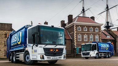 New in J&B Recycling's fleet: the Mercedes-Benz Econic for greater safety and efficiency