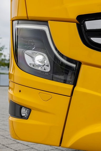 Sicherheit in neuer Dimension: Mercedes-Benz Tourismo Safety Coach 2024