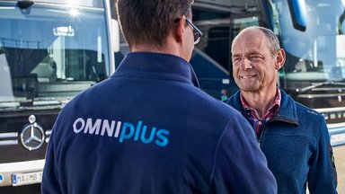 Daimler Buses further strengthens its service leadership: new offerings and investment of up to €200 million