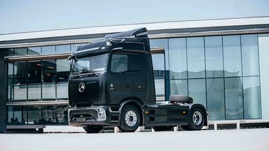 Battery-electric transport in Chile: First Mercedes-Benz eActros 600 delivered to customer