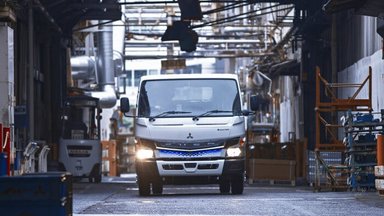 Elektrisierender Meilenstein: 200+ FUSO eCanter weltweit im täglichen Kundeneinsatz 