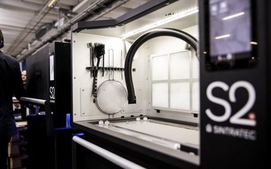 Omniplus von Daimler Buses bietet das Beste aus der Welt des analogen und digitalen Services