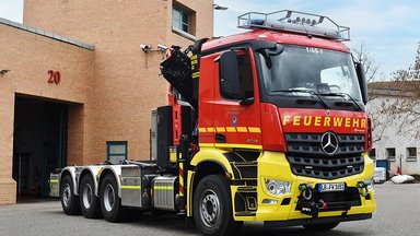 Truckeinsatz im Alarmfall – neuer Mercedes-Benz Arocs für die Ludwigsburger Feuerwehr