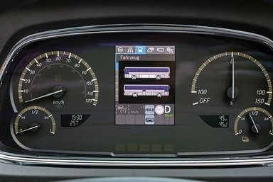 Mercedes-Benz eIntouro M