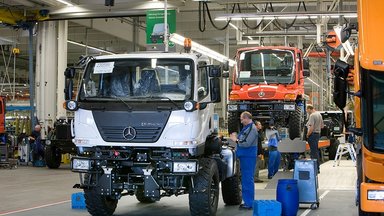 Production Anniversary: 20 Years of Unimog Production in Wörth