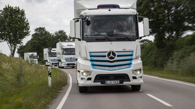 Mercedes-Benz Trucks läutet neue Ära ein: Weltpremiere des eActros am 30. Juni