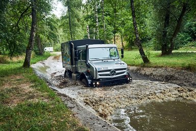 Mercedes-Benz Trucks: Baupower auf jedem Terrain