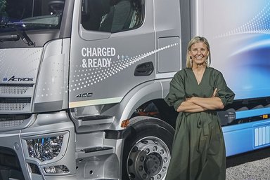 Mercedes-Benz Trucks Driving Experience