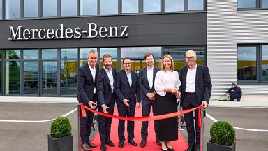 Daimler Truck eröffnet neuen Standort für Vertrieb und Service von Lkw und Bussen in Aschheim bei München