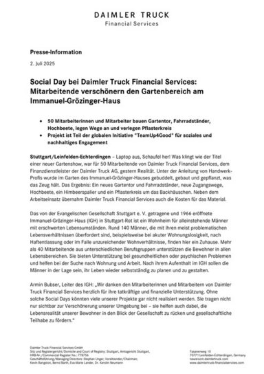 Social Day bei Daimler Truck Financial Services: Mitarbeitende verschönern den Gartenbereich am Immanuel-Grözinger-Haus