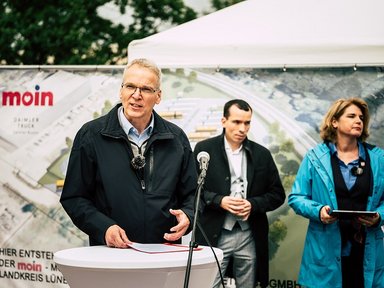 Premiere mit MOIN in Lüneburg: Daimler Buses errichtet erstmals komplett neuen E-Bus Betriebshof eines Kunden