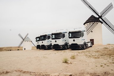 43-fache Power: A.M.A. aus Spanien setzt auf den neuen Mercedes-Benz Actros L ProCabin