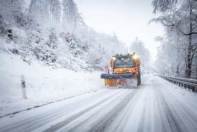 Innovative Fahrzeuglösungen für den kommunalen Einsatz: Mercedes-Benz Special Trucks auf der Demopark 2025 mit Unimog, Arocs und eActros