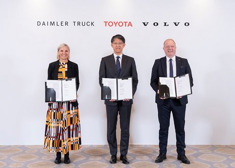 Toyota beabsichtigt Einstieg bei Brennstoffzellen-Joint-Venture cellcentric als gleichberechtigter Anteilseigner neben Daimler Truck und der Volvo Group