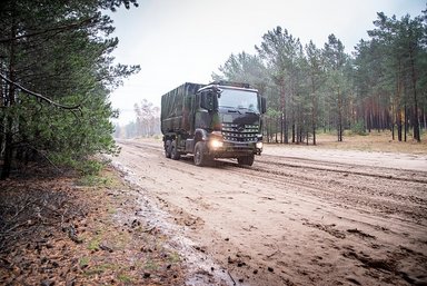 Daimler Truck erhält Großauftrag von Bundeswehr-Mobilitätsdienstleister BwFuhrparkService