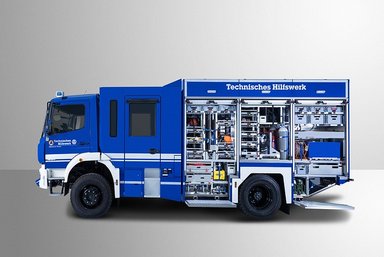 75th Atego on its 75th birthday: Germany-wide handover of equipment trucks to THW in full gear
