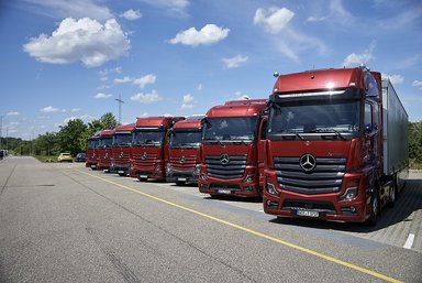 Mercedes-Benz Trucks Driving Experience