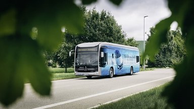 Travelling in the Blue Lane: four electrically-driven Mercedes-Benz eCitaro provide shuttle services between the event locations at the IAA MOBILITY 2021 in Munich