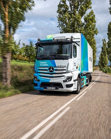 Mercedes-Benz eActros 400