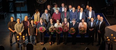 Daimler Buses Neu-Ulm: 248 Mitarbeiterinnen und Mitarbeiter für langjährige Betriebszugehörigkeit geehrt